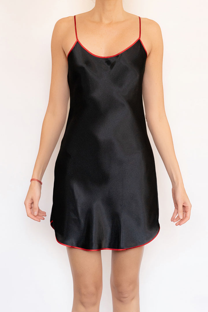 dress full slip Vanity Fair Radiant Women's short cap sleeves and an outside pocket on the bottom of the skirt Full Slip ~ Silhouette