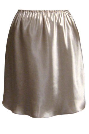 Plus Size Essentials 19" SATIN SLIP